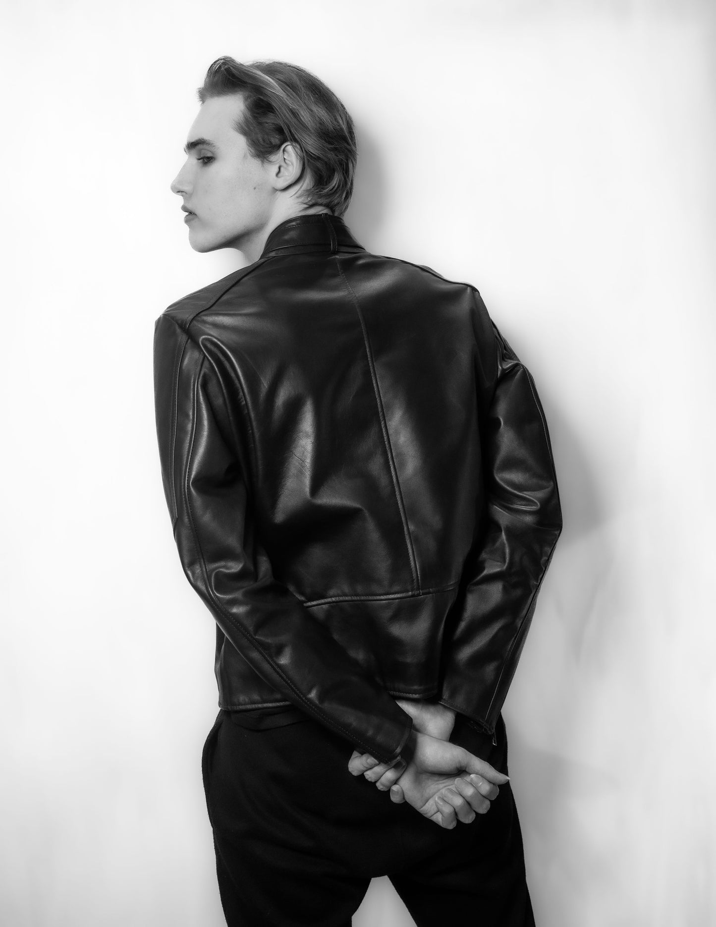 Mandarin Collar ( Cowhide )