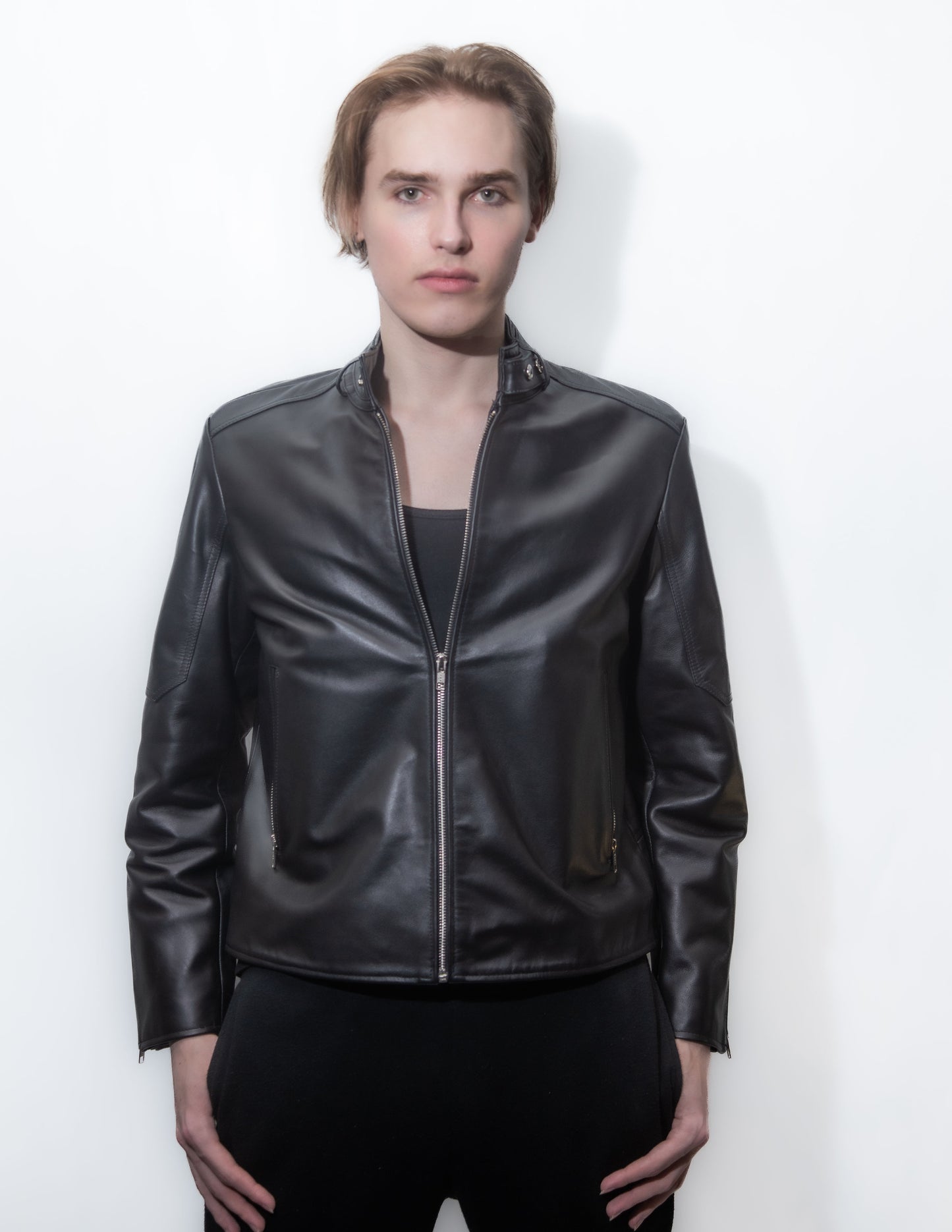 Mandarin Collar ( Cowhide )